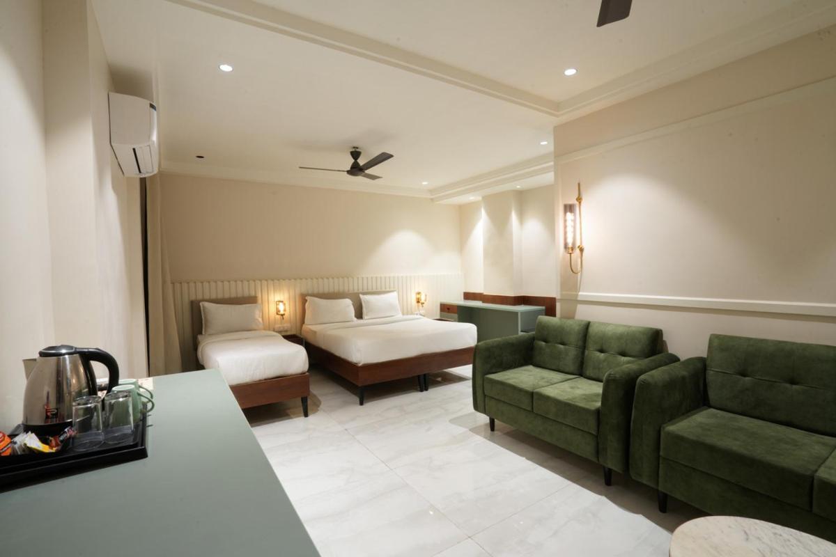 Hotel Square 36 Кота Екстер'єр фото